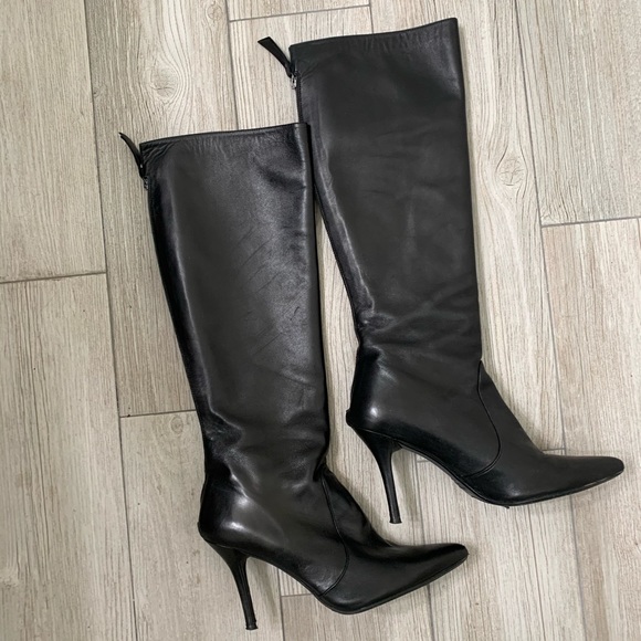 STUART WEITZMAN Black Leather High Heeled Boots - Picture 2 of 8